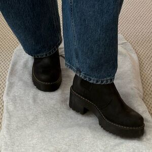 Dr Martens heeled chelsea boots